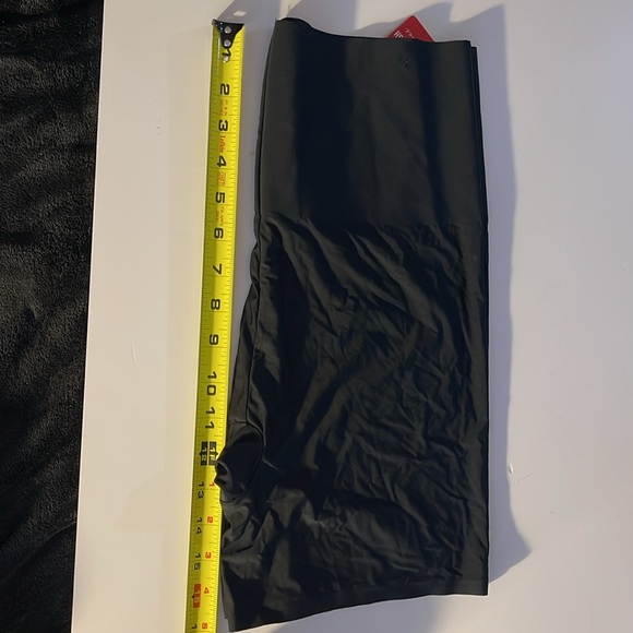 Skinny Girl High Waisted Tummy & Thigh Slimmer. XL. Black 86% Nylon/14% Spandex - Picture 13 of 13